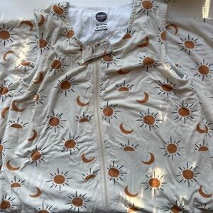.5 TOG sleep sack - Cream with Orange Sun and Moon Design